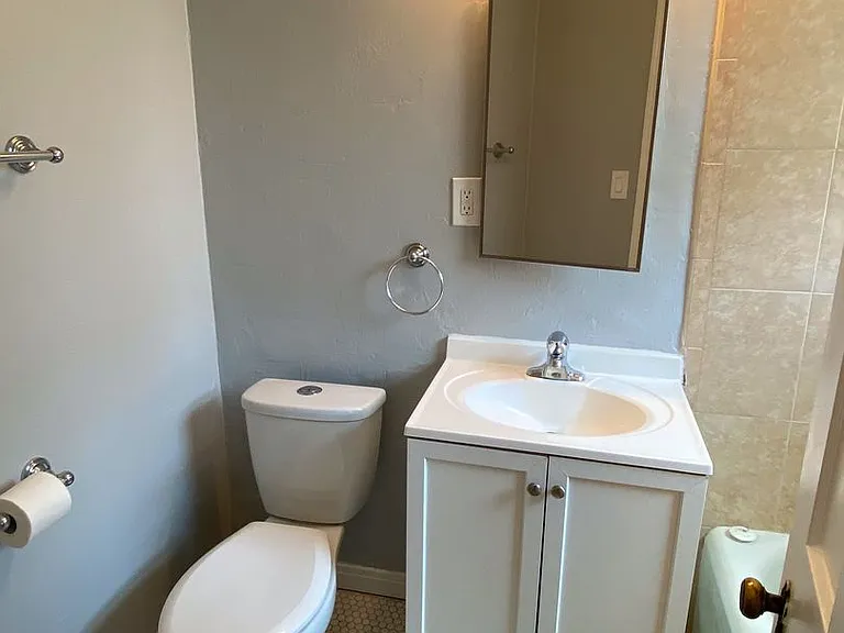 3824 Fourth Avenue — Photo 9