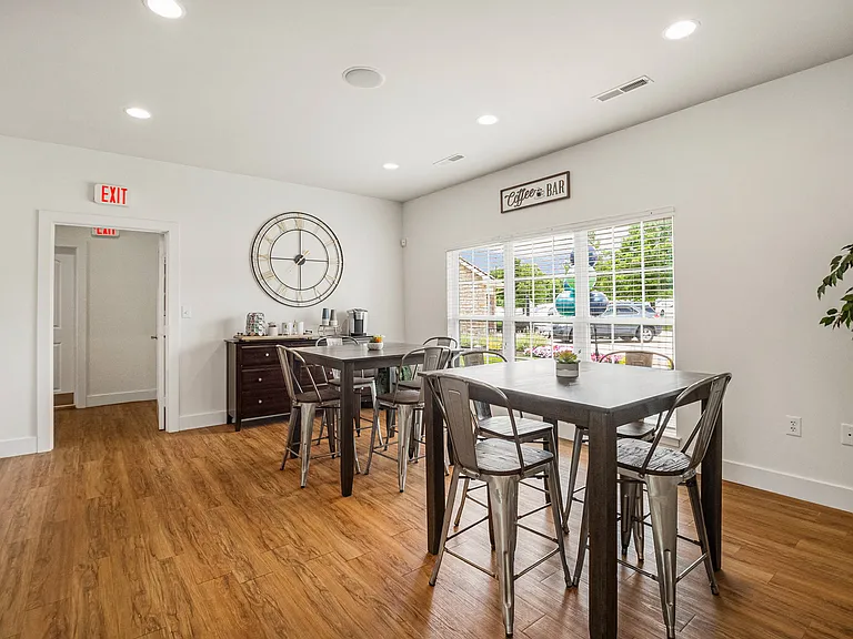 Aventura at Richmond — Photo 37