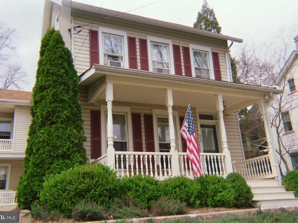 1st image of 433 Easton Rd