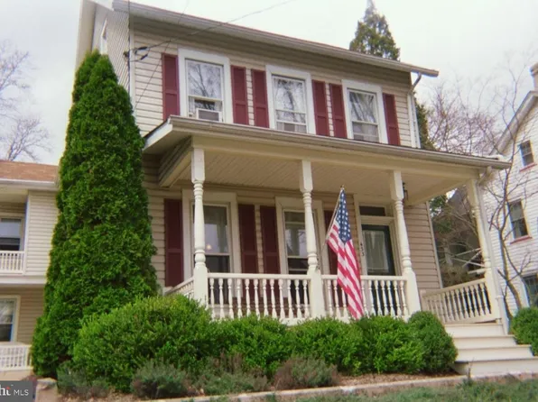 433 Easton Rd, Riegelsville, PA 18077