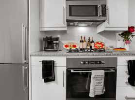 317 E 73rd St, New York, NY