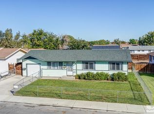 1060 Harold Ct, Fallon, NV 89406