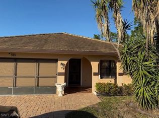 581 106th Ave N, Naples, FL 34108