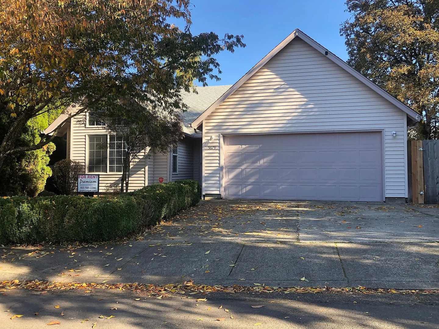 Three Bedroom Home in South Salem — Photo 2