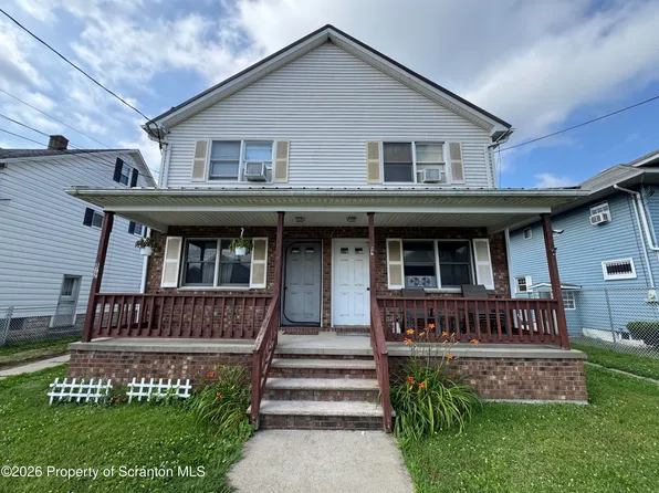 810 Center St #812, Throop, PA 18512