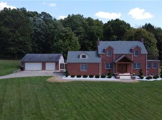 2499 Spangler Rd, Hermitage, PA 16148