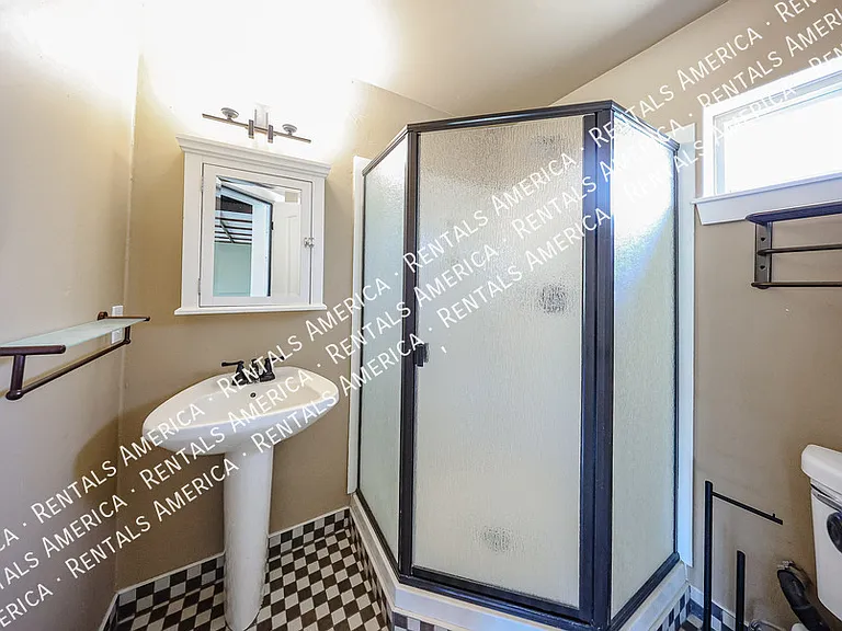 15811 E Richwood Ave — Photo 47