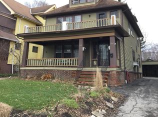 3162 Kensington Rd, Cleveland Heights, OH