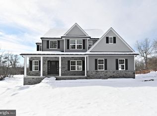 2265 Mill Hill Rd, Quakertown, PA 18951