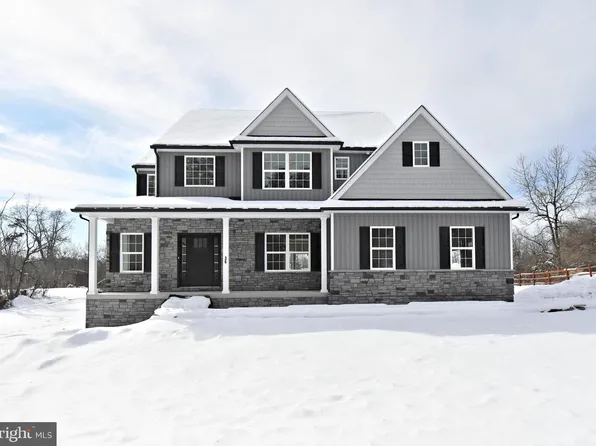 2265 Mill Hill Rd, Quakertown, PA 18951