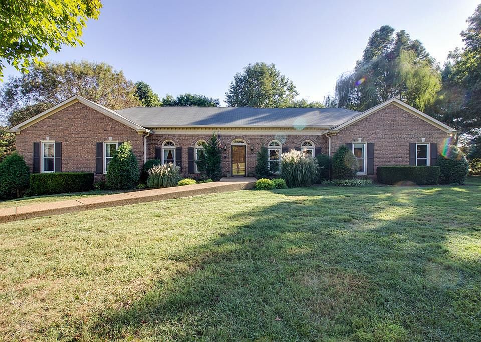 1st image of 3023 Bridlewood Trl