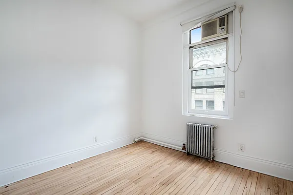 Rented by Compass | media 29