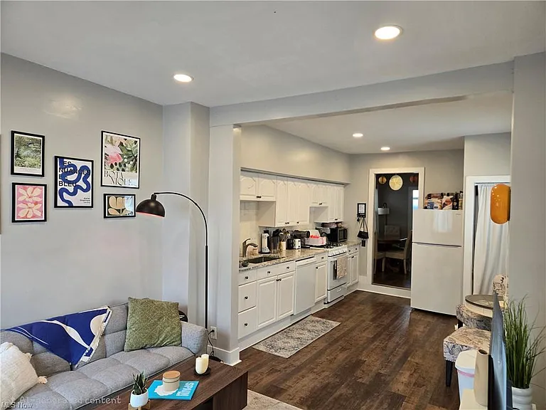 Family Room & Kitchen