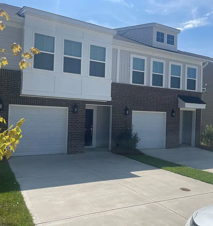 316 Reedmace Ct