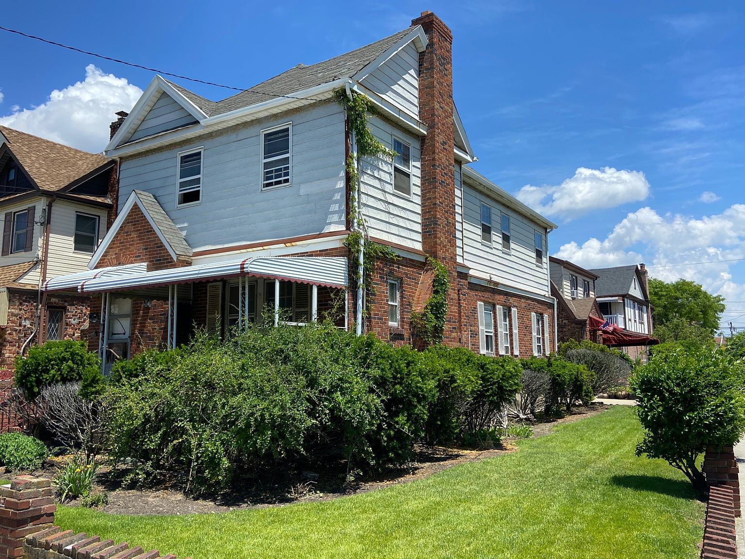 207 Beach 127th St, Belle Harbor, NY 11694 Zillow