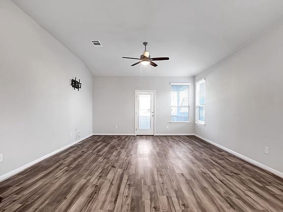 5th image of 4934 Drifter Oaks St