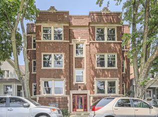 1620 W Edgewater Ave #2W, Chicago, IL 60660