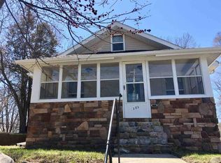 305 E Prospect St, Jackson, MI 49203