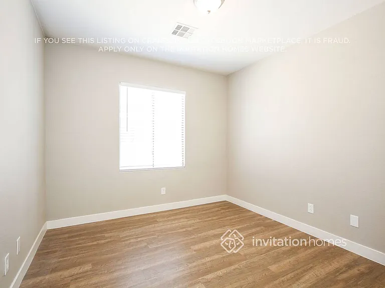 9133 Little Horse Ave — Photo 15