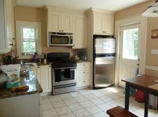 118 Brown St #1, Waltham, MA 02453