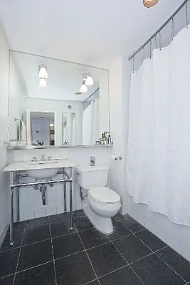 Sold by Flat Iron Real Estate | media 23