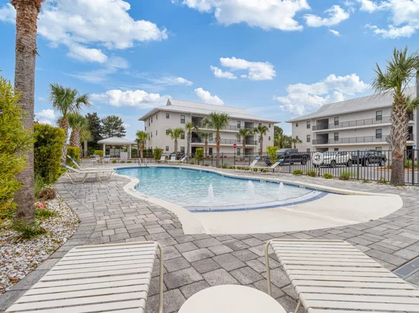 3938 County Highway 30 W #621, Pt Washington, FL 32459