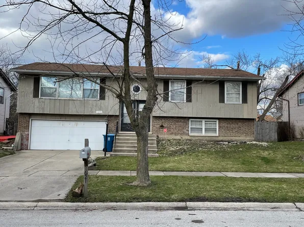 1621 217th St, Sauk Village, IL 60411