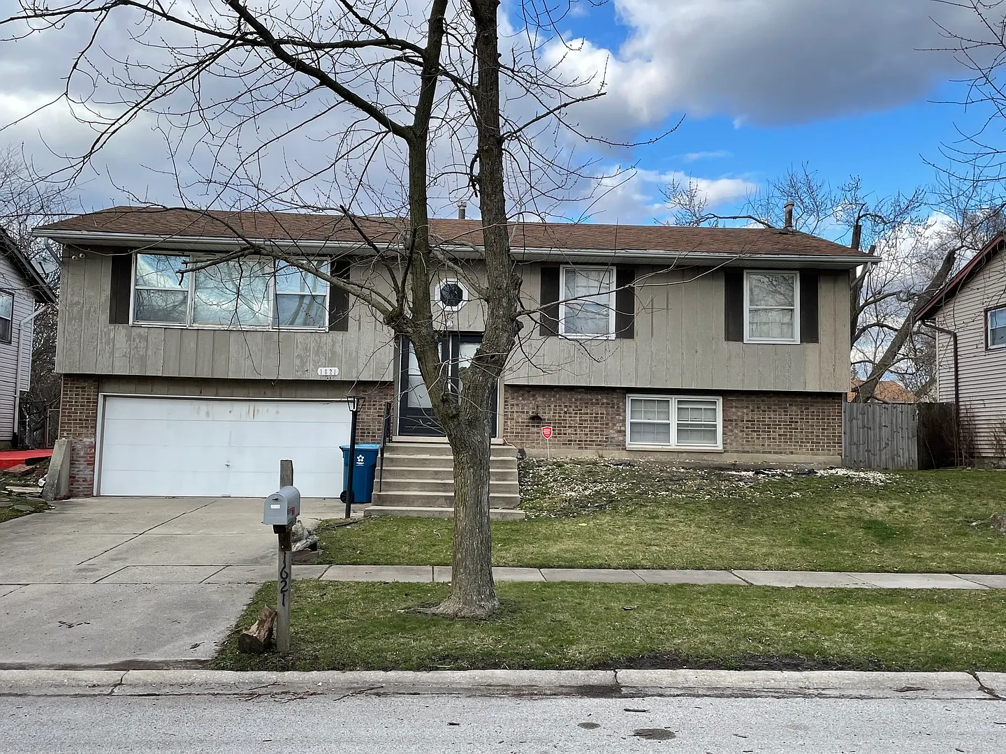 1621 217th St photo 1