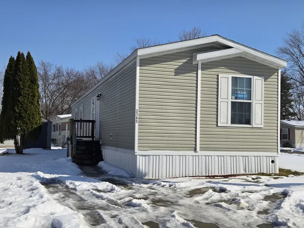 2145 Peck St, Greenwood, IN 46143