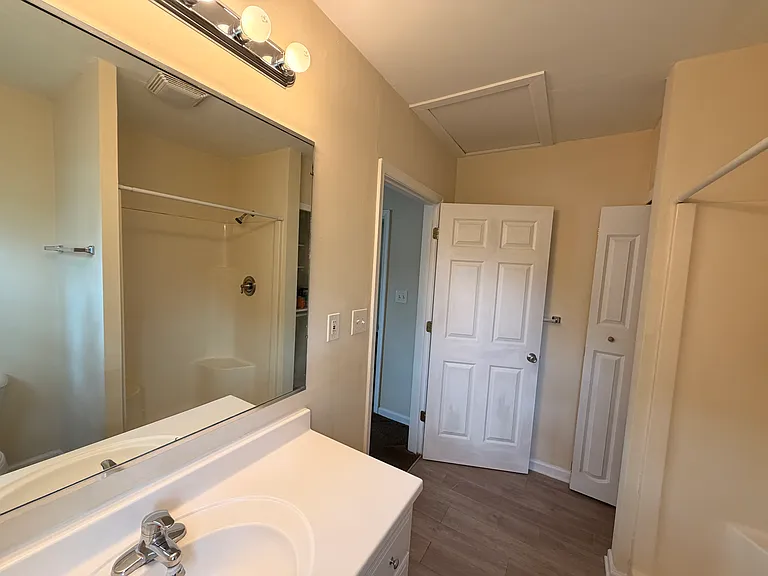 429 Seaboard Ave #A — Photo 4