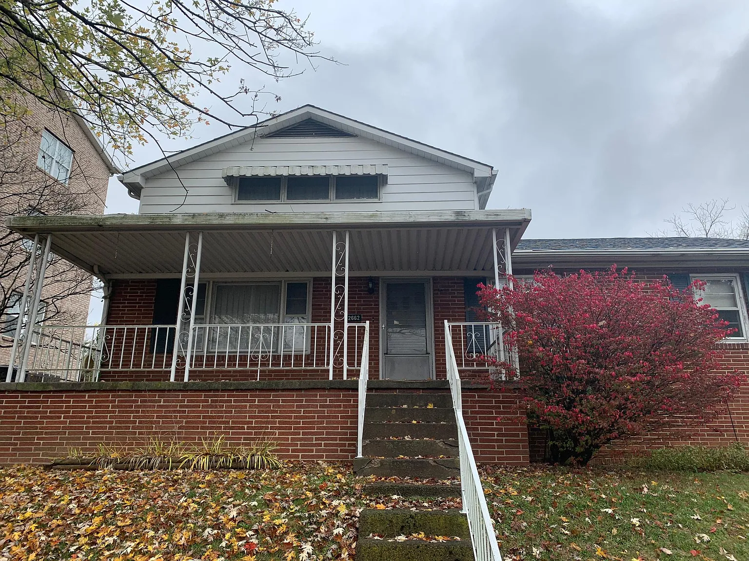 2662 University Ave photo 1