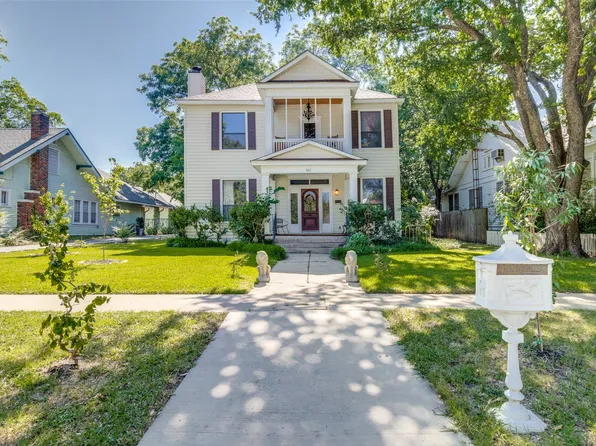 507 S Lindsay St, Gainesville, TX 76240