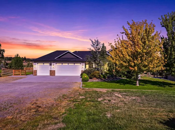38205 N 114th Pr NW, Benton City, WA 99320