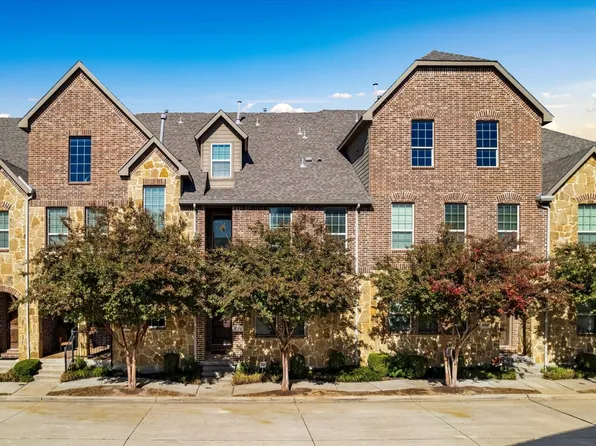 2777 Troutt Dr, Carrollton, TX 75010