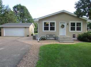 217 Honeytree Dr, Delano, MN 55328
