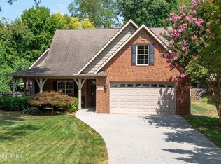 1211 Sterling Ave, Maryville, TN 37803