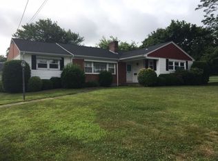 3 Top St, Westerly, RI 02891
