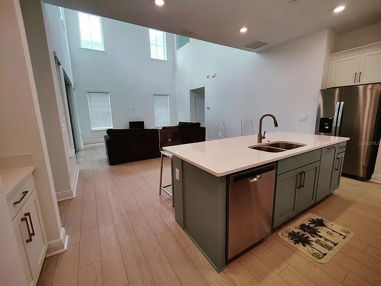 7703 Nemours Pkwy — Photo 5