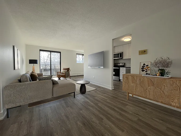 139 Christopher Dr #205 — Photo 6