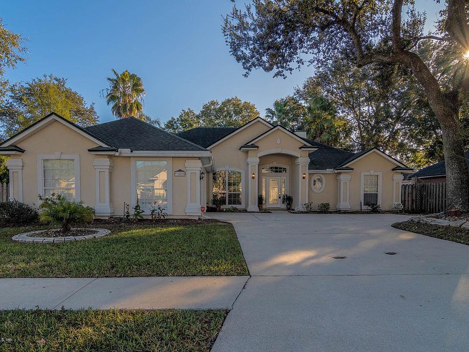 1st image of 12525 Briarmead Ln