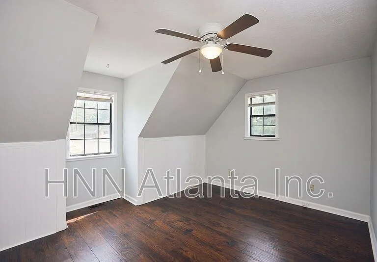 2838 Mitchell Pl #GARAGE APPT- B — Photo 6