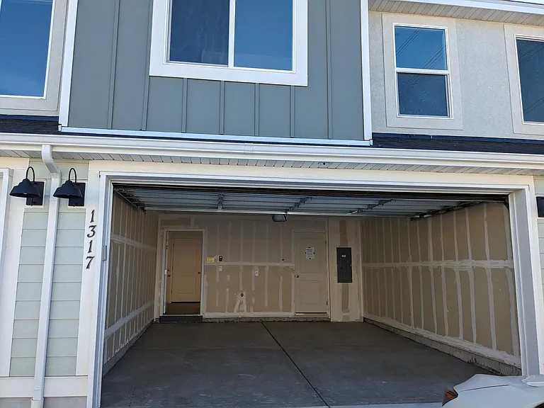 1317 S 3650 E — Photo 29