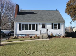 86 Creston Ave, Dedham, MA 02026