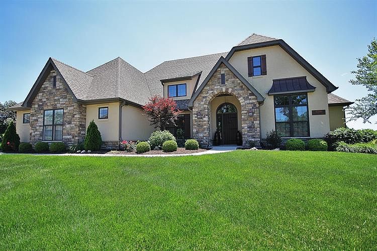 1st image of 6206 Upper Bridle Bend Dr