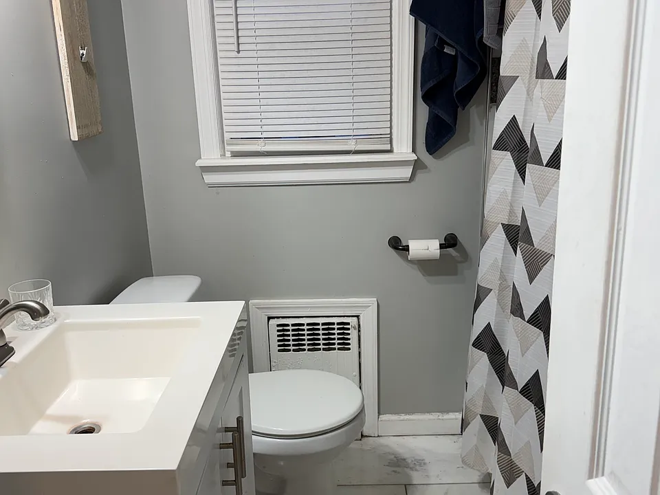 59 Moore Pl #2