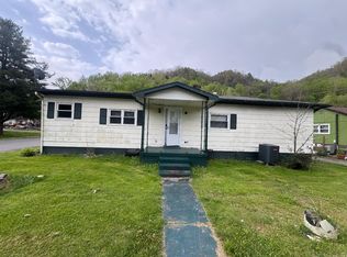 94 Grace Ln, Welch, WV 24801