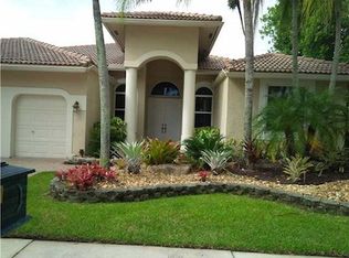 2537 Jardin Ln, Weston, FL 33327