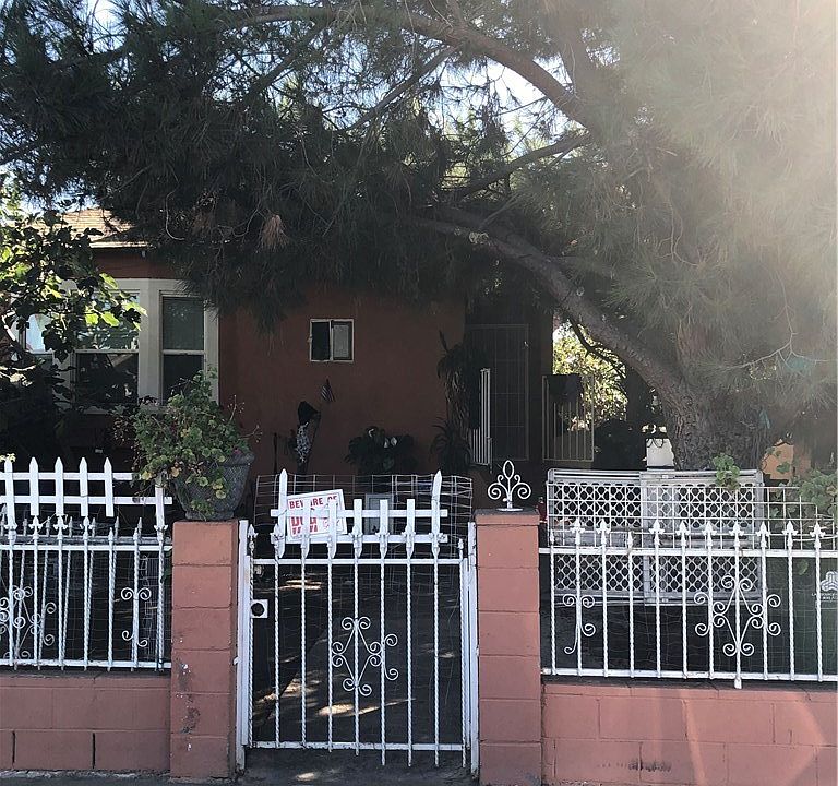 1st image of 1620 W 35th St