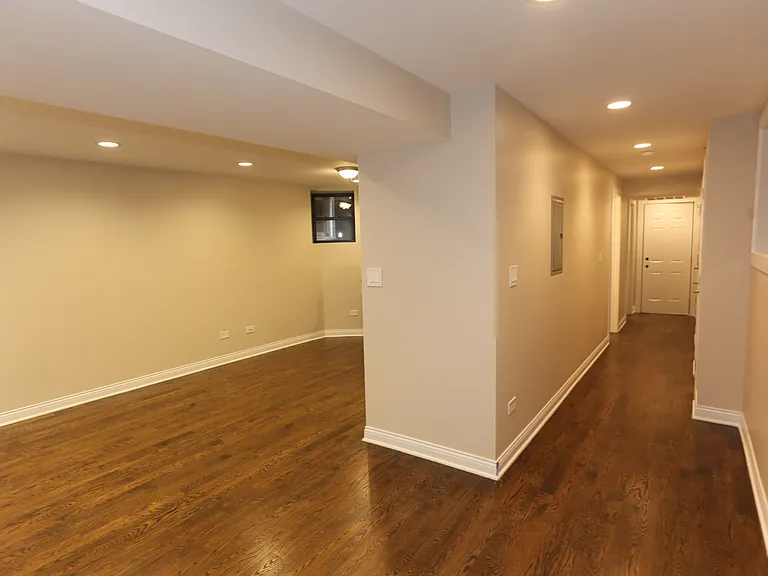 1218 W Diversey Pkwy #G — Photo 29