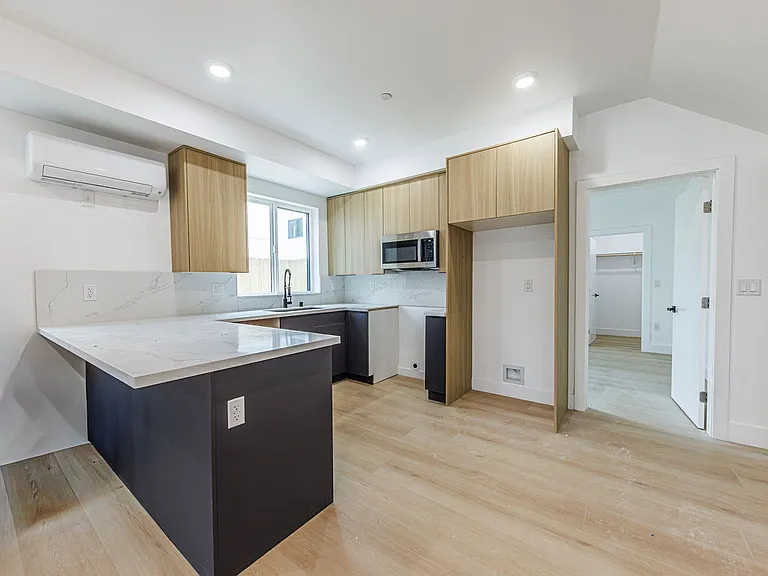 5187 W. 21st St. — Photo 12